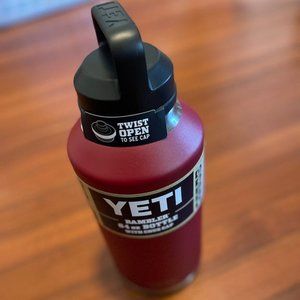Yeti Rambler 64oz Water Bottle